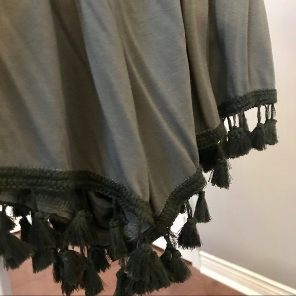 NWOT Green Off The Shoulder Frill Jersey Romper - Picture 6 of 7